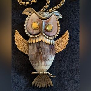 Antique Owl Neckace with moveable parts.